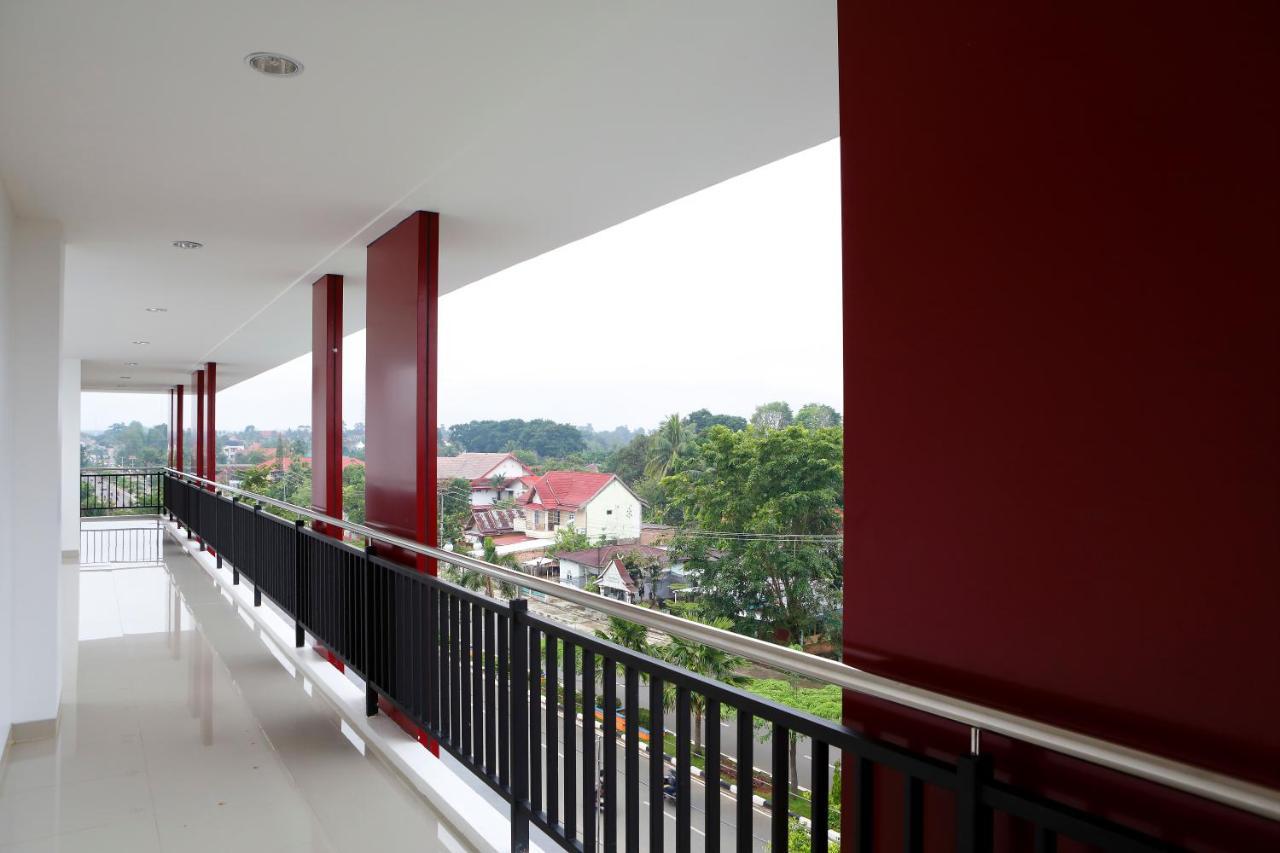Amaris Hotel Muara Bungo - Jambi Esterno foto